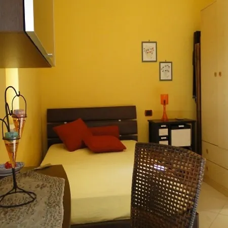 Mono Albert Apartment Gallipoli